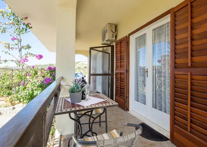 1 Bedroom Gorgeous In Kanica Daire